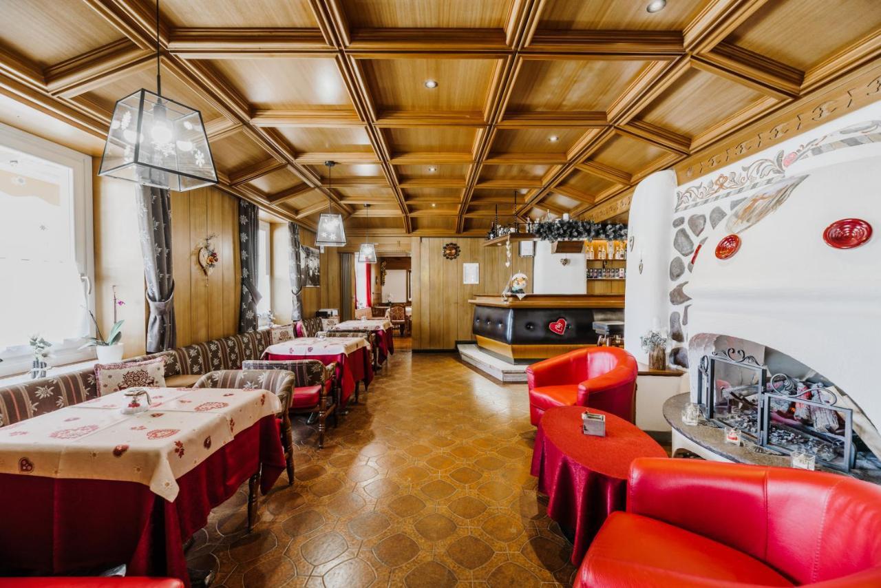 Hotel Rosa Wellness & Spa Vigo di Fassa Kültér fotó