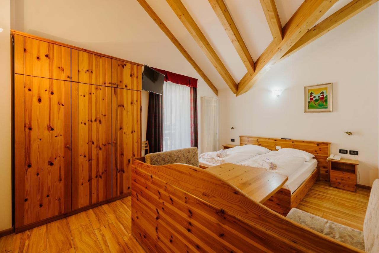 Hotel Rosa Wellness & Spa Vigo di Fassa Kültér fotó